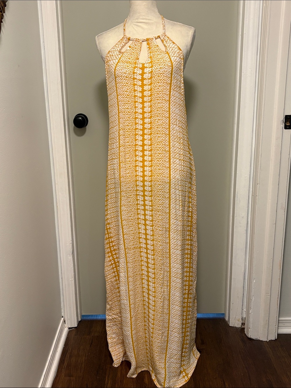ManaOla maxi dress. Size M/L